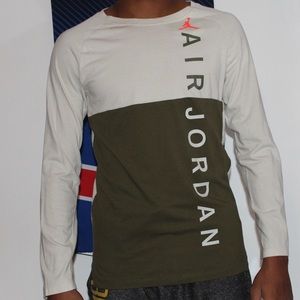 Jordan Long Sleeve Tee-Shirt
